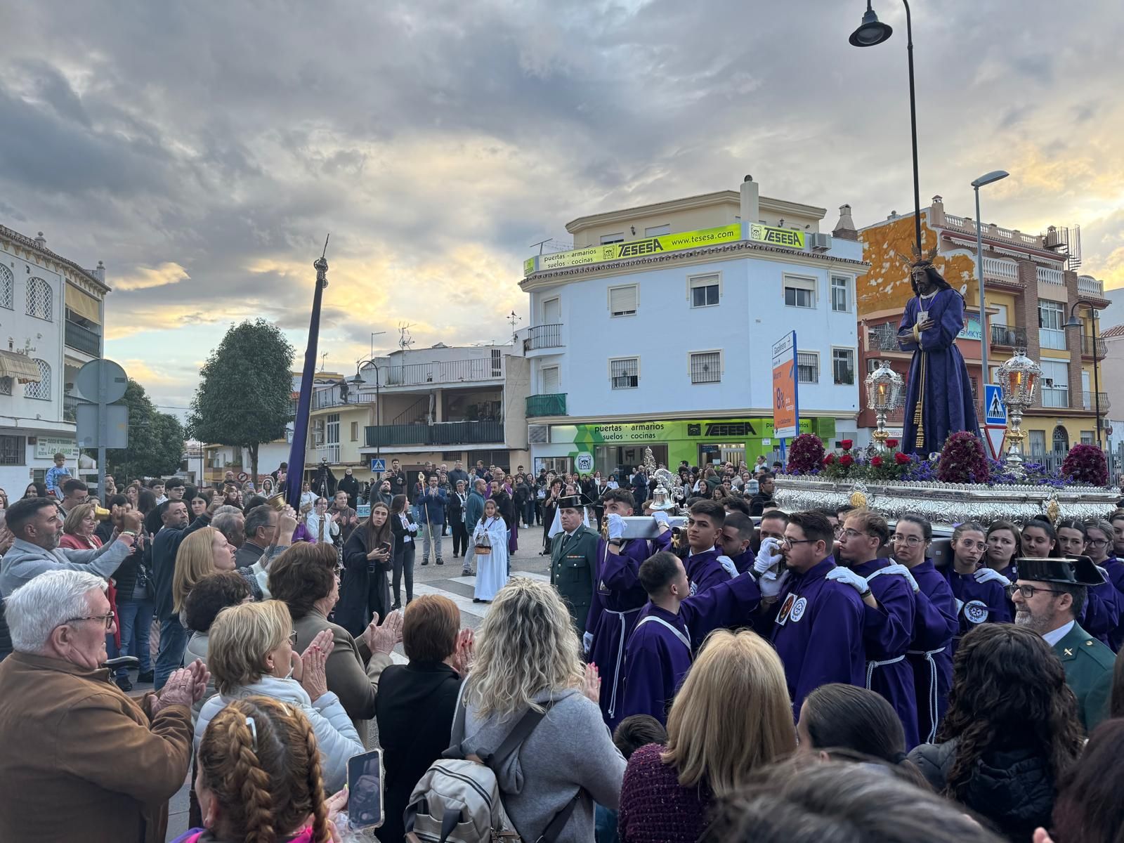 El Cristo de Medinaceli el Martes Santo en las Lagunas de Mijas, en imágenes
