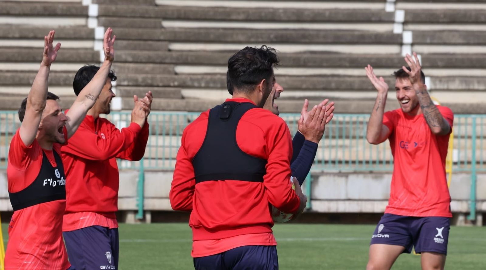 Los jugadores del Córdoba, durante un entrenamiento de esta semana.