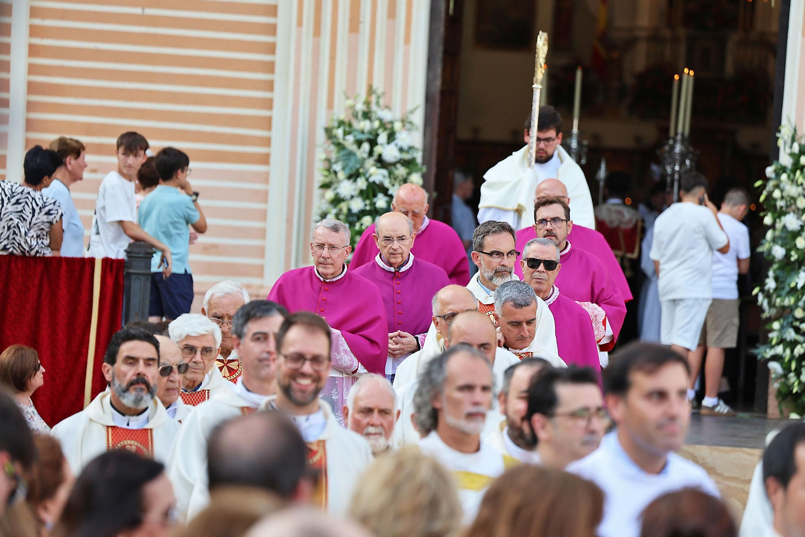 Imágenes de la procesión del Corpus Christi por las calles de Huelva