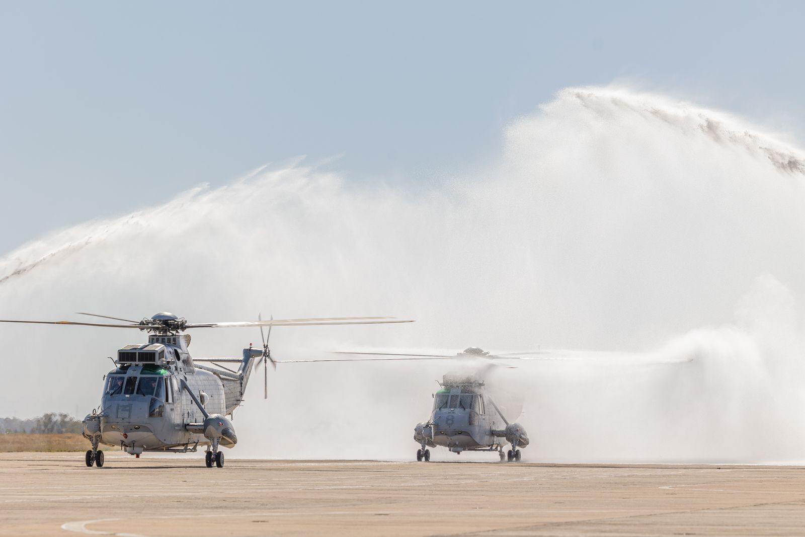 Imágenes de la Despedida del Sea King de la quinta escuadrilla