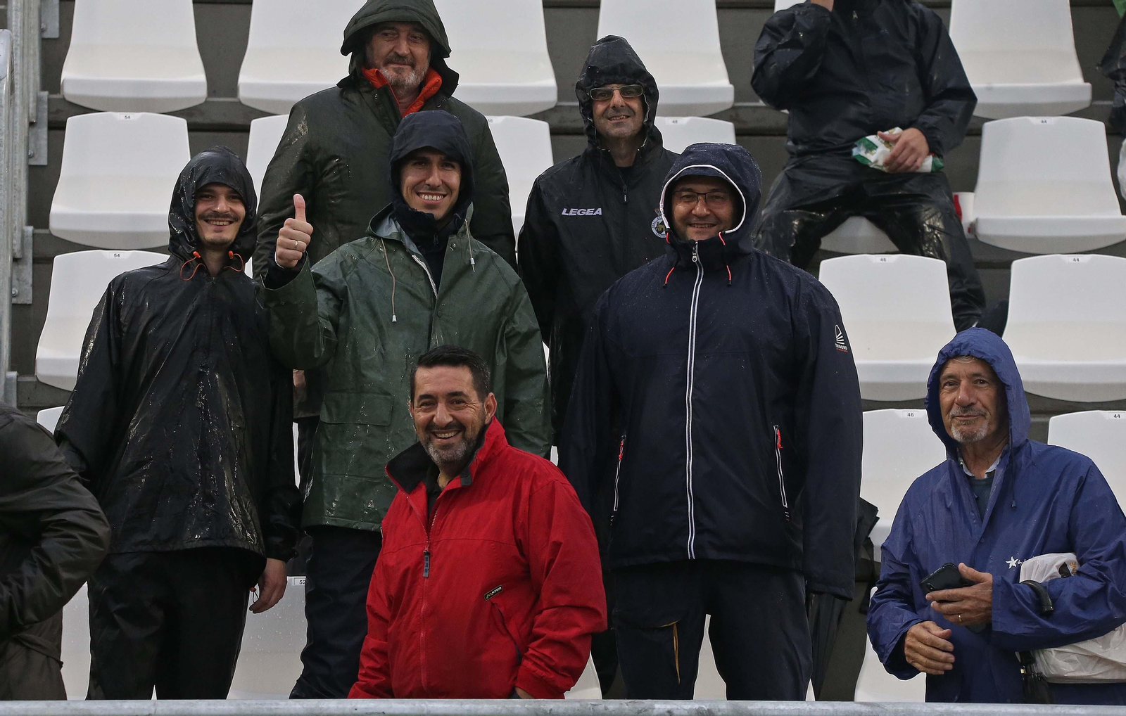 Búscate durante el Balona - Marbella en el Ciudad de La Línea