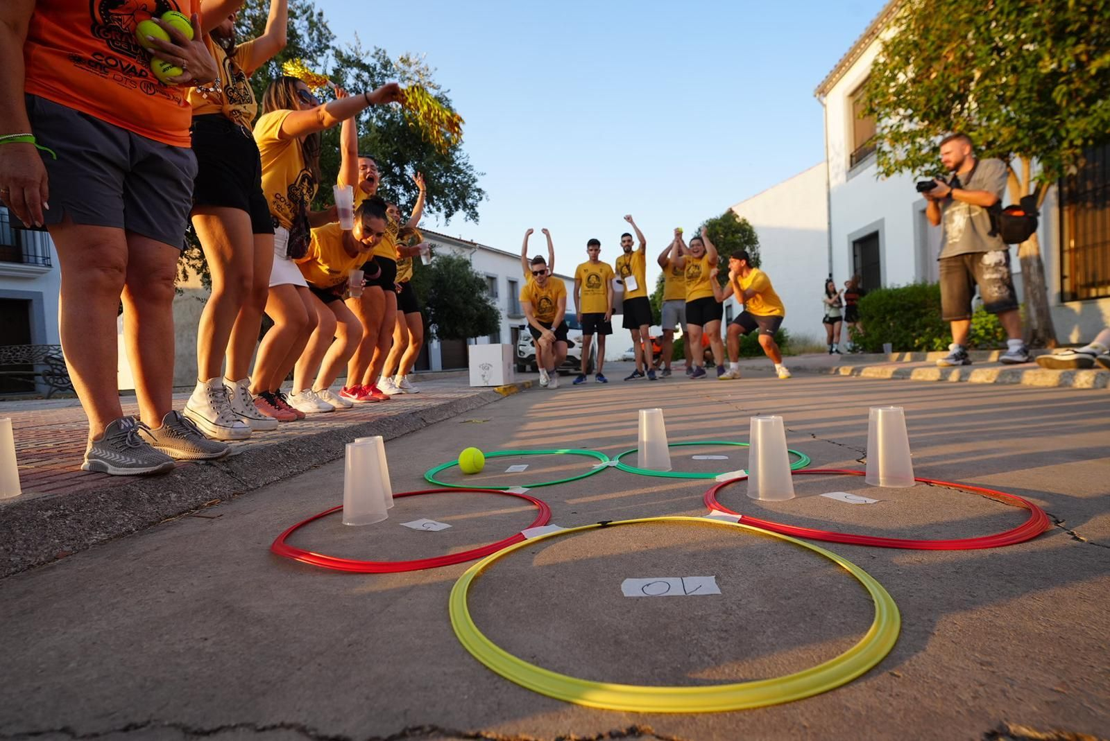 Las imágenes del Gran Juego de la Oca de Dos Torres: diversión y el mejor ambiente