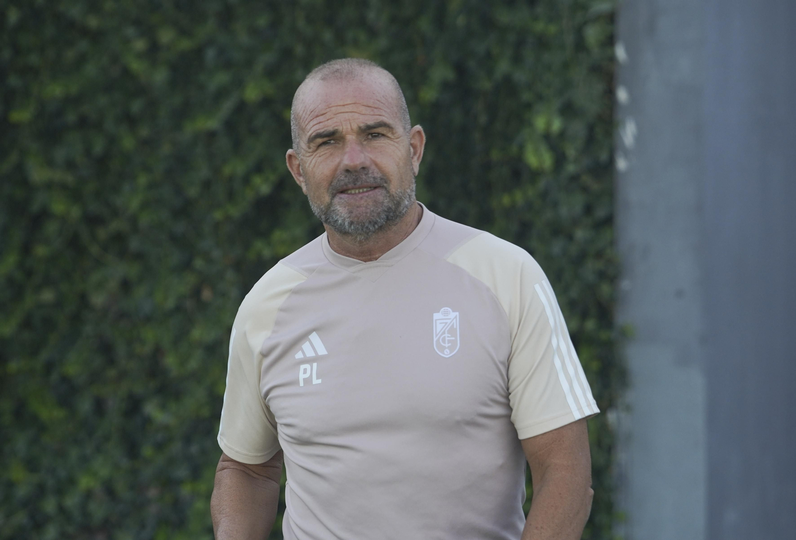 Dónde y cuándo ver el regreso del Granada CF a Los Cármenes contra el Rayo Vallecano