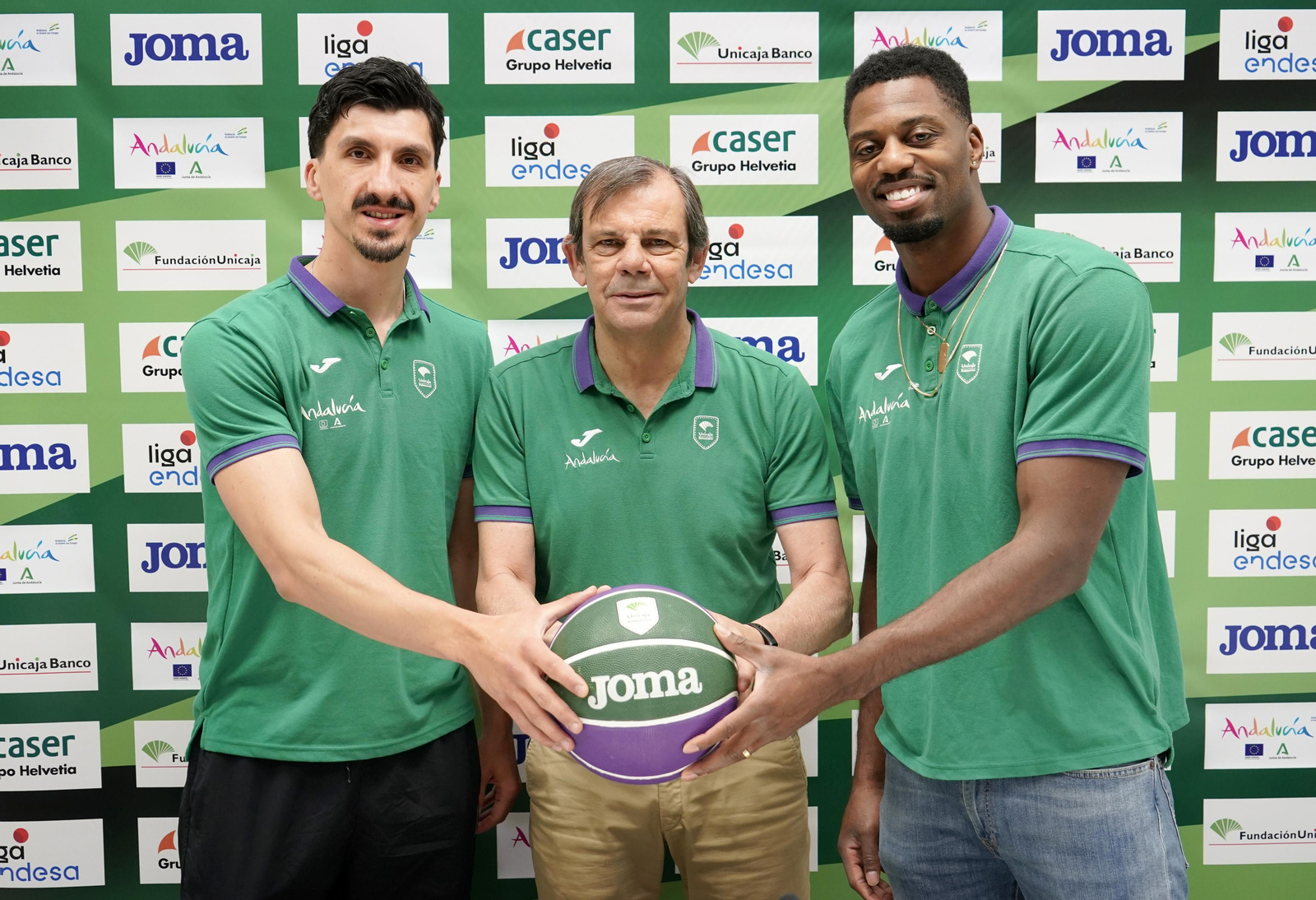 La renovación de Djedovic y Ejim, en fotos