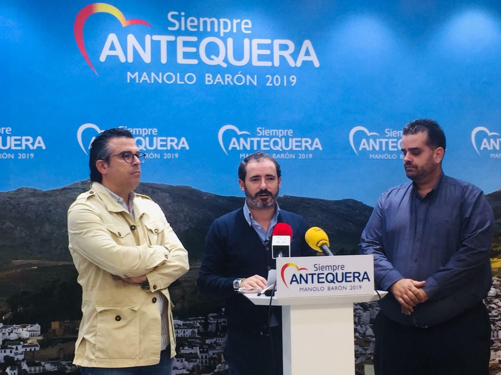 El PP destaca el impulso de los presupuestos andaluces al puerto seco de Antequera.