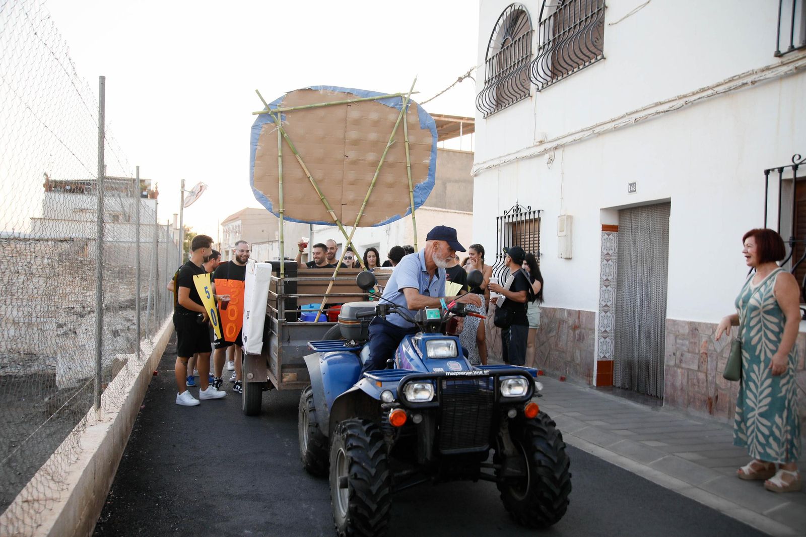 Así se ha vivido el tradicional desfile de carrozas de Gérgal