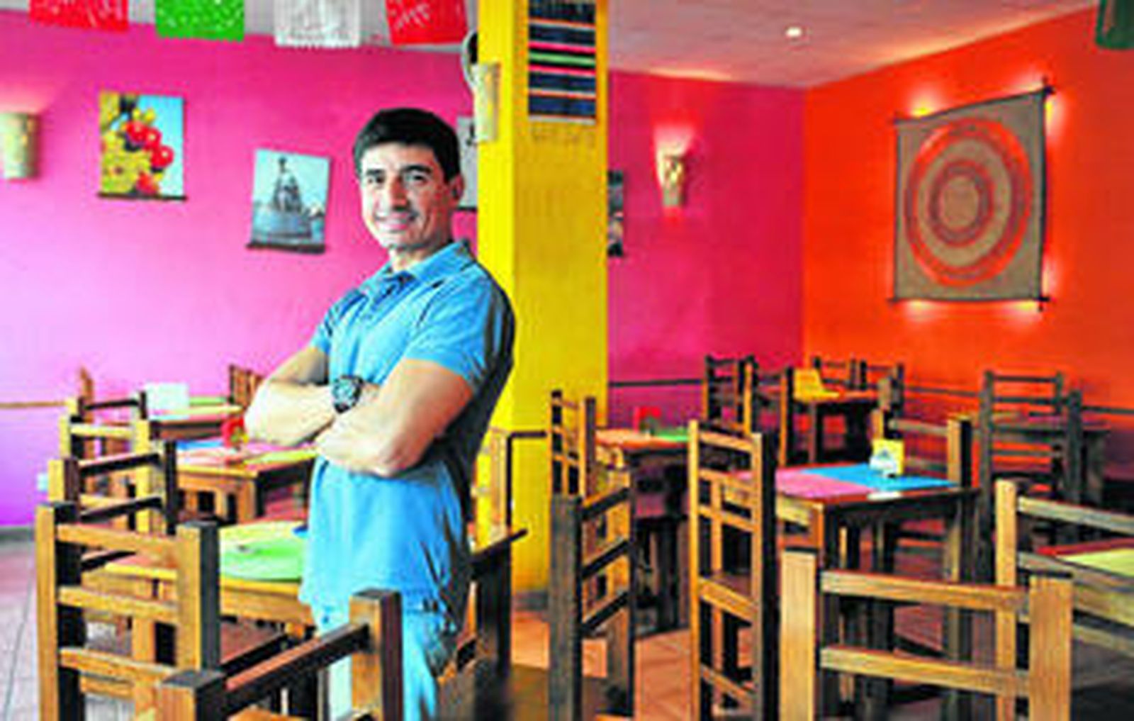 Emprendedor. Víctor Vázquez en el salón del restaurante Chido, en el barrio de Nervión.