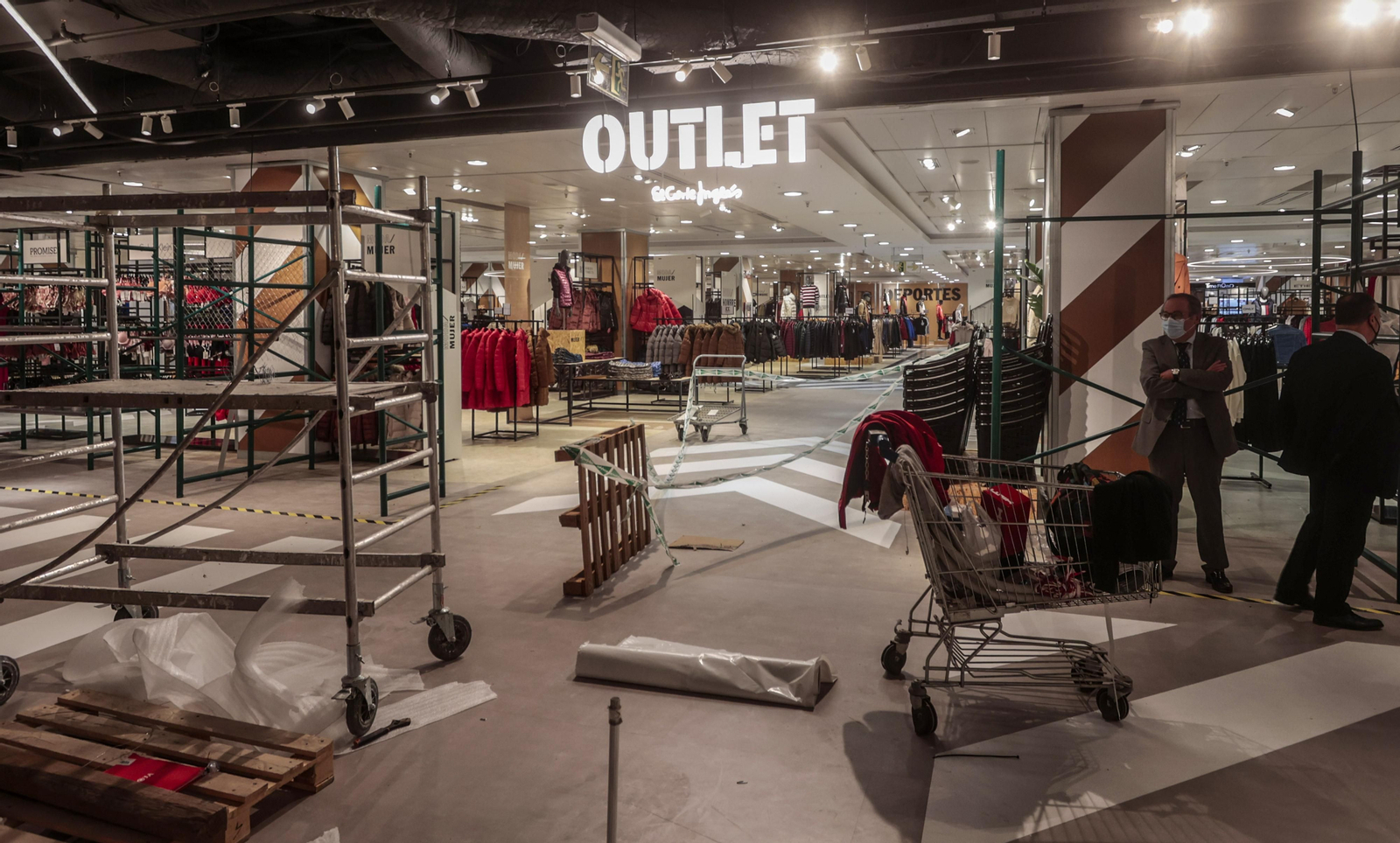 El Corte Inglés presenta las nuevas tiendas en su centro de Sevilla Este