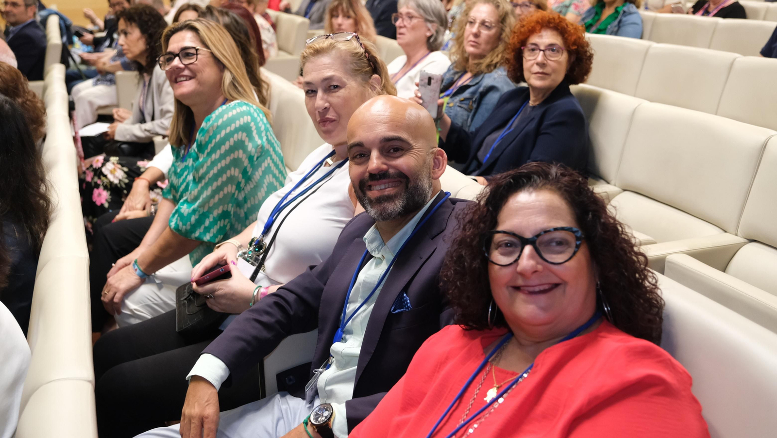 La Reina Sofía inaugura el I Congreso Internacional sobre ELA, en imágenes