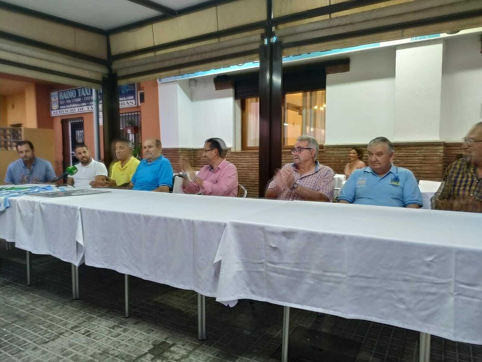 Un momento de la presentación del homenaje