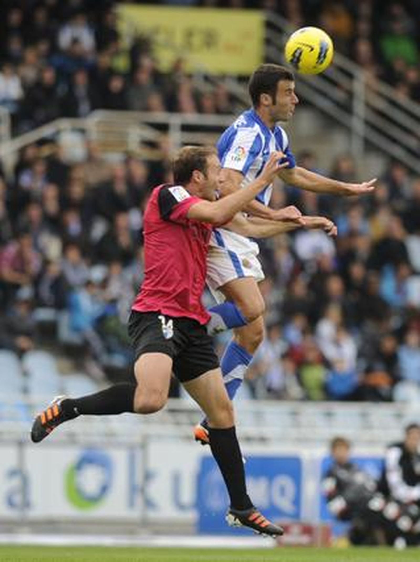 La Real Sociedad gana al Málaga tras una espectacular remontada (3-2)

Foto: Javier Etxezarreta / Efe