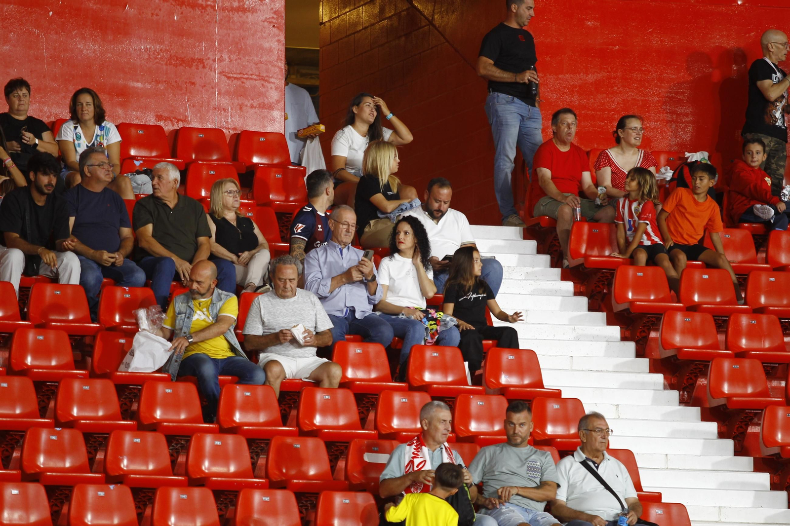 Las imágenes del partido de fútbol U.D. Almería-S.D. Eibar