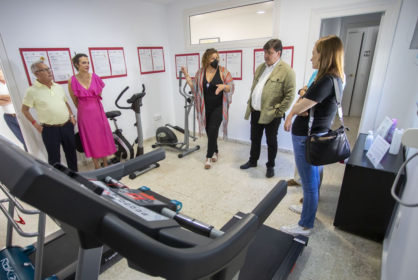 Visita del alcalde a la sede de Ancco.