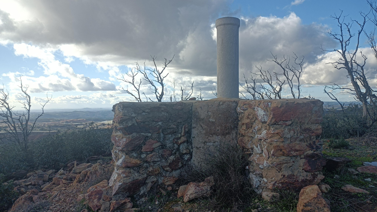 El vértice geodésico Padre Caro