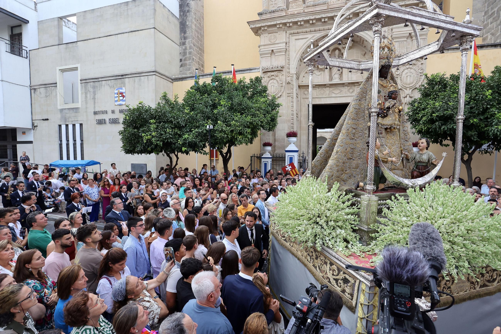 Imágenes de la procesión de La Patrona de Jerez