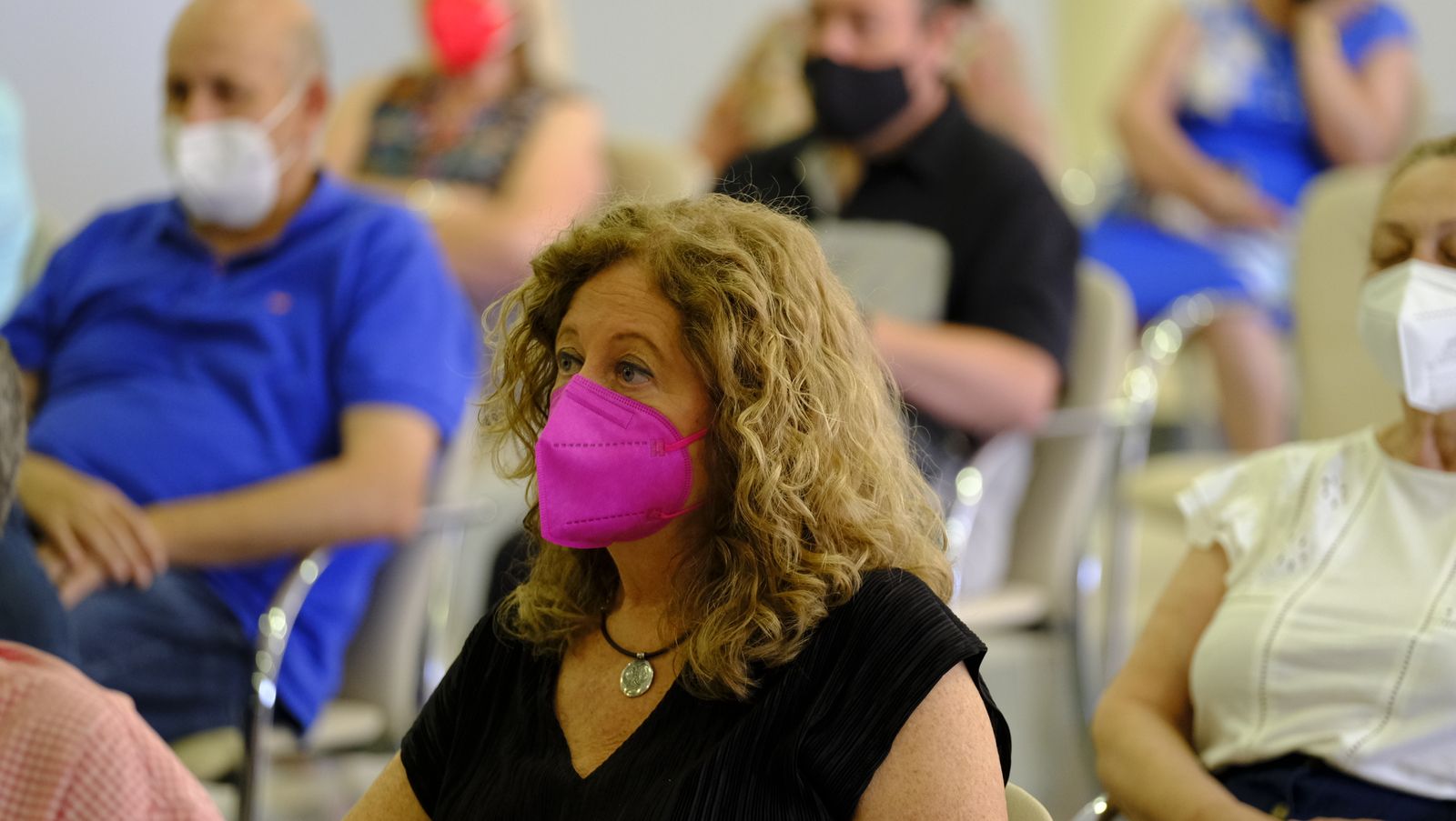 Juan Espadas, candidato a las primarias del PSOE, en Alhama y Bentarique. Almería