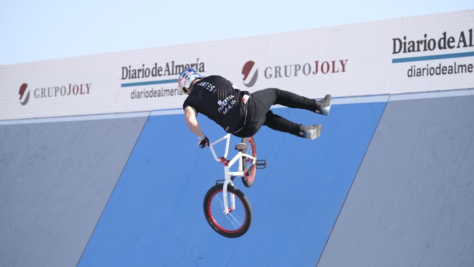 Imágenes de la tercera jornada de la Andalucía World Series Almería