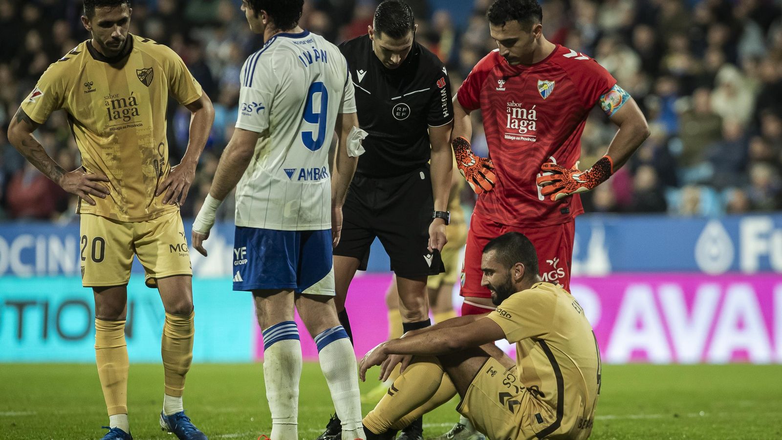 El Zaragoza-Málaga CF, en fotos