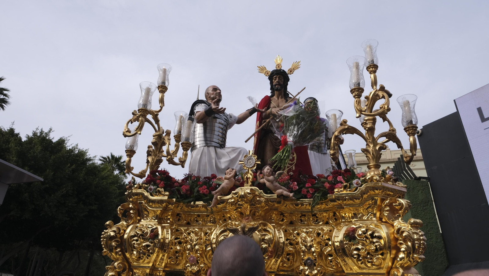 La procesión de Coronación en Almería, en imágenes