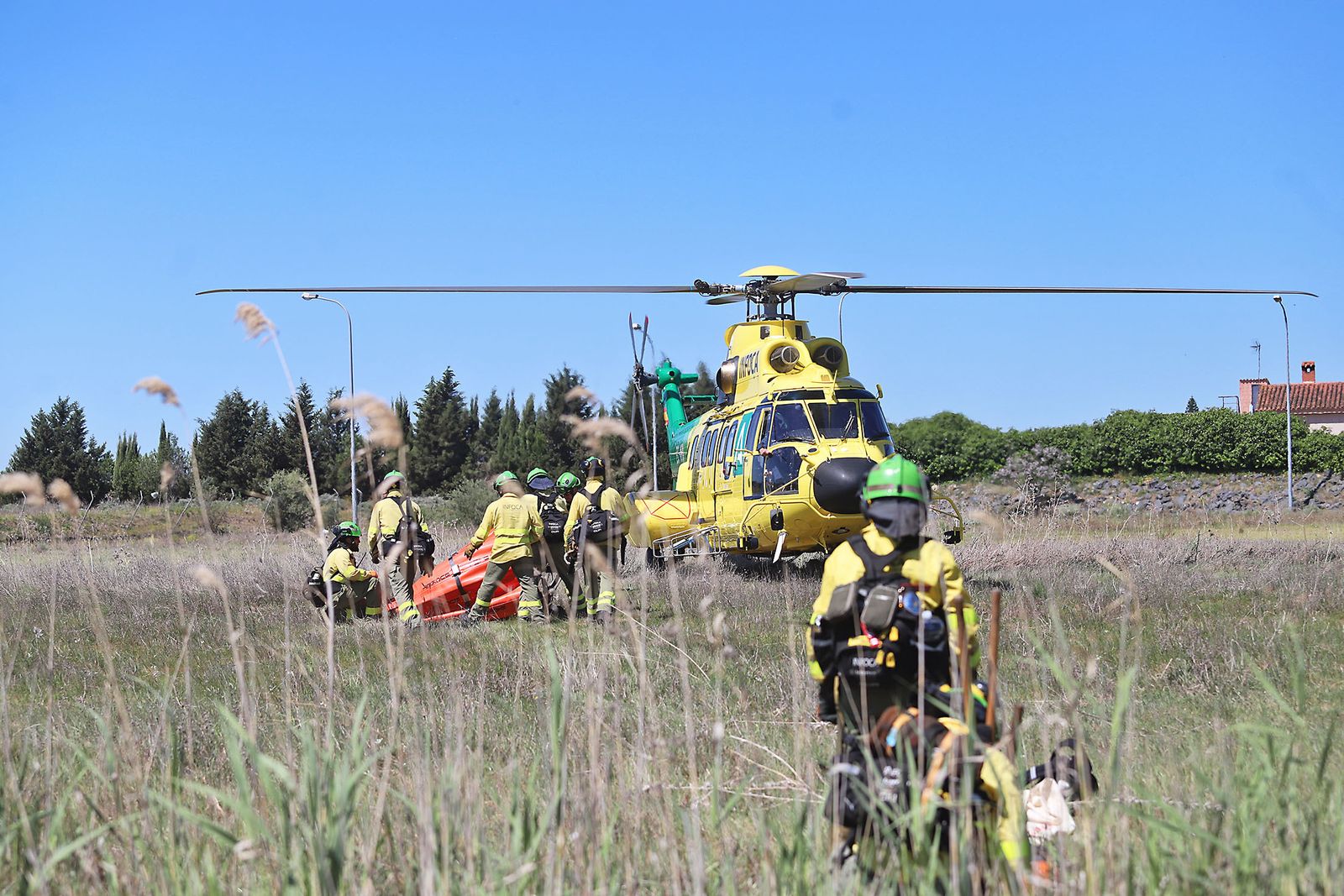 Imágenes del simulacro de incendio forestal que la Junta organiza en Aljaraque
