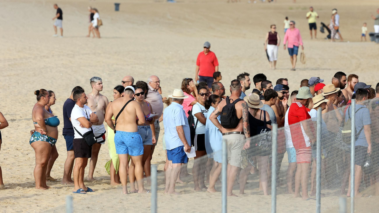 Imágenes del primer día del 2º ciclo de las Carreras de Caballos de Sanlucar