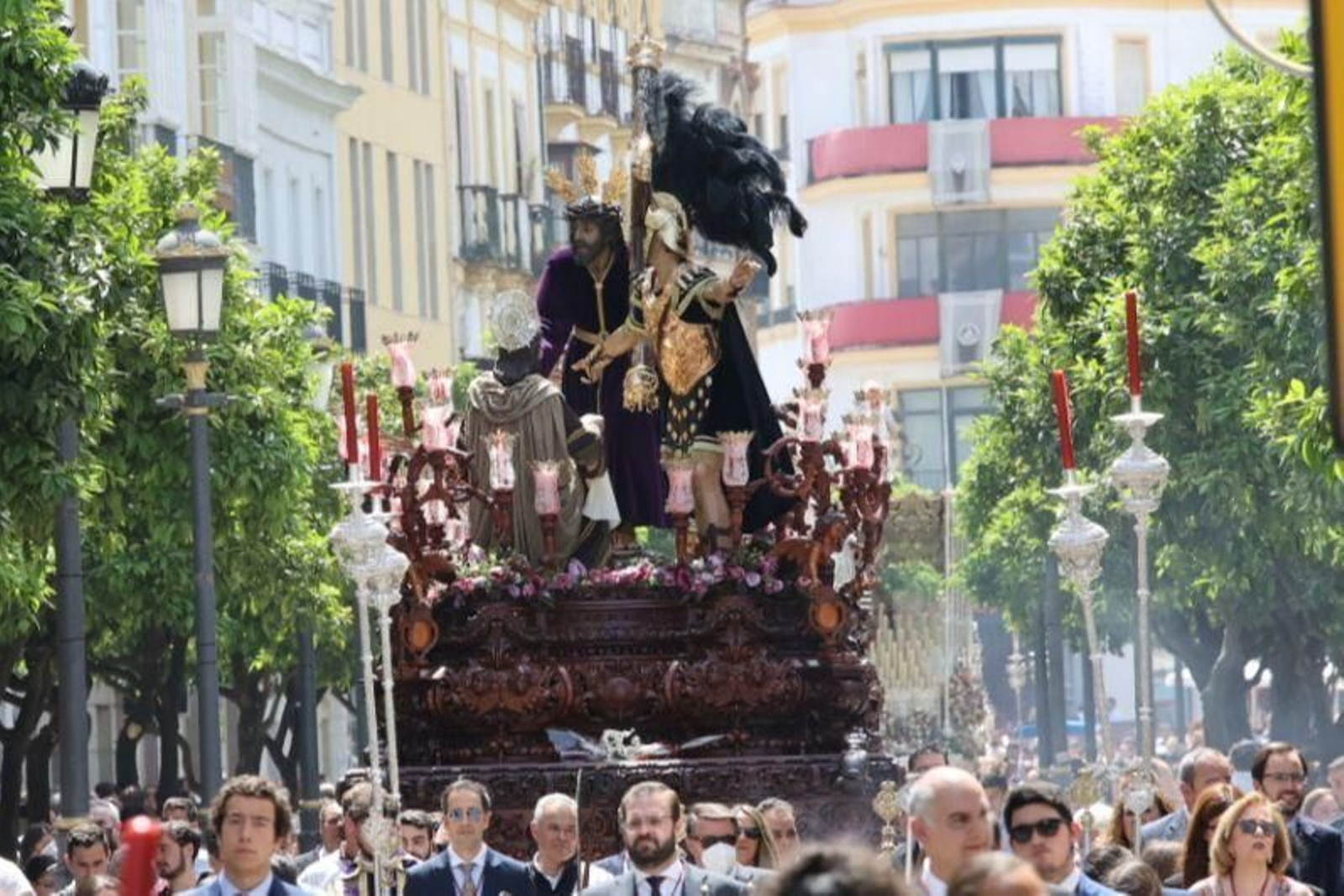 Las imágenes de regreso de las hermandades de la Sed, Candelaria, Paz y Clemencia a sus templos