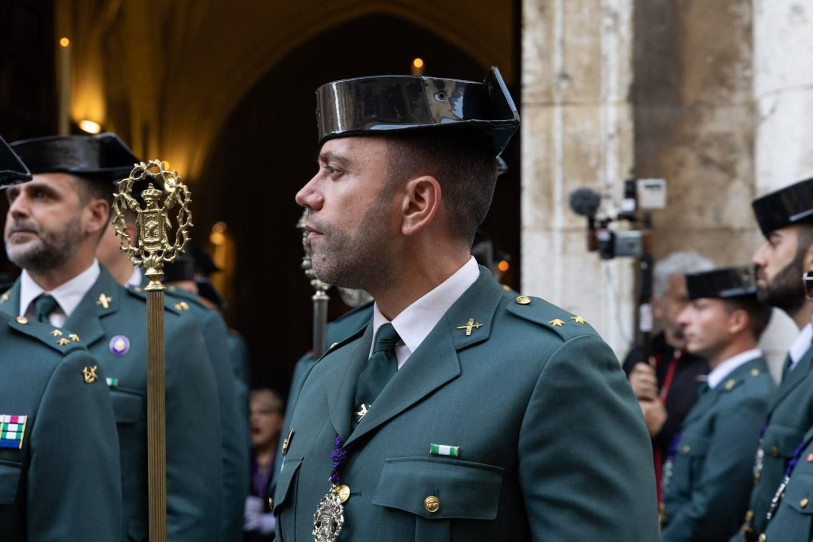 Las cofradías de la Vera Cruz, Expiración y Gran Poder lucen sus cortejos en la calle