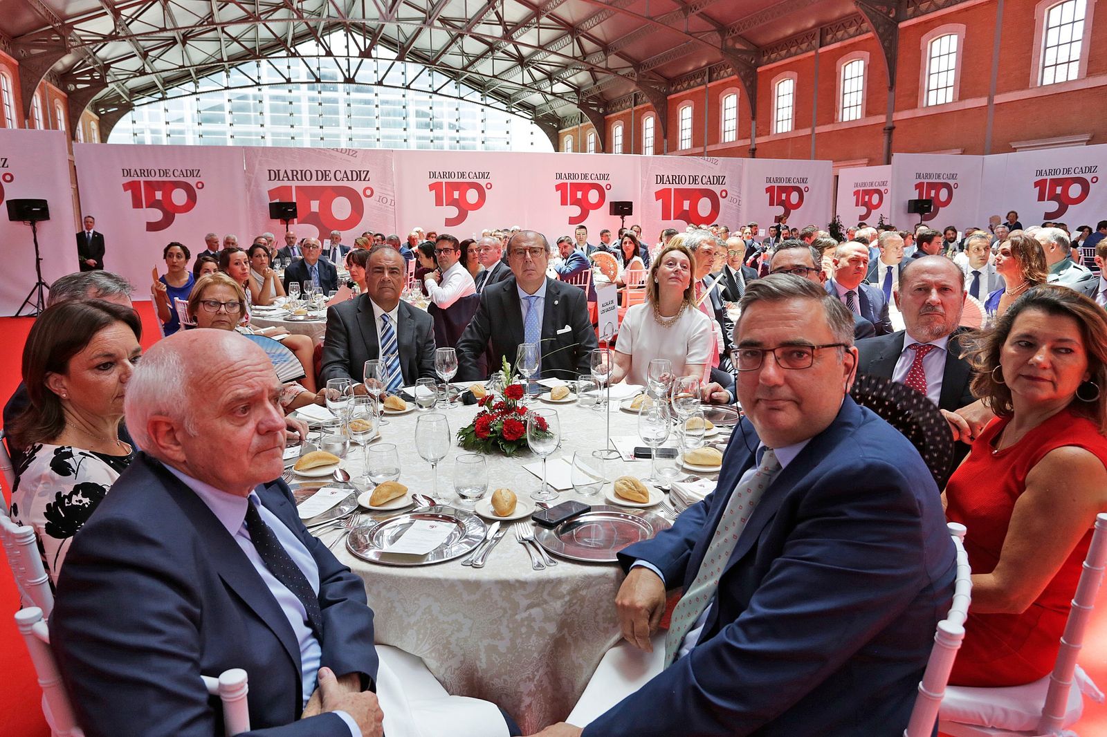 Jesús Oliden, Carmen Oliden, Carlos Cortázar, Ascensión Vázquez, Javier Aranda, José Mª Otero, Catalina Pastor, Francisco Orgambides, Ignacio Valdés, Maite Delgado, José A. Portillo.