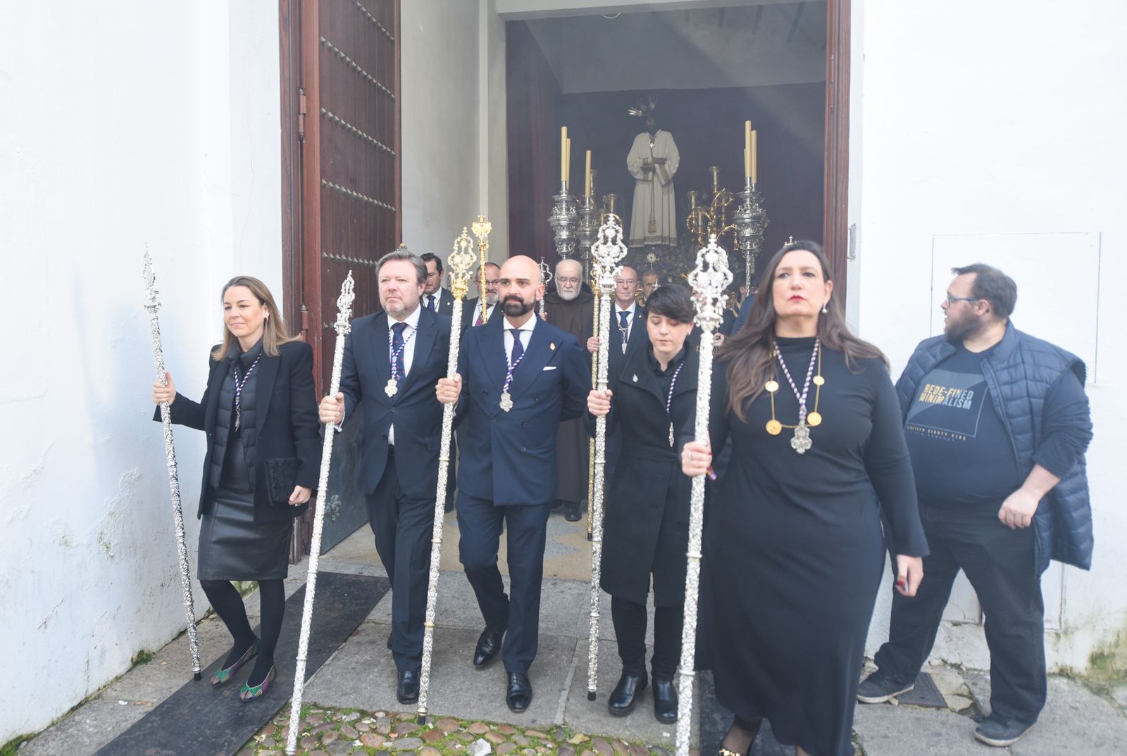 El traslado del Señor de la Sangre a la Catedral para el Vía Crucis de las Cofradías, en imágenes