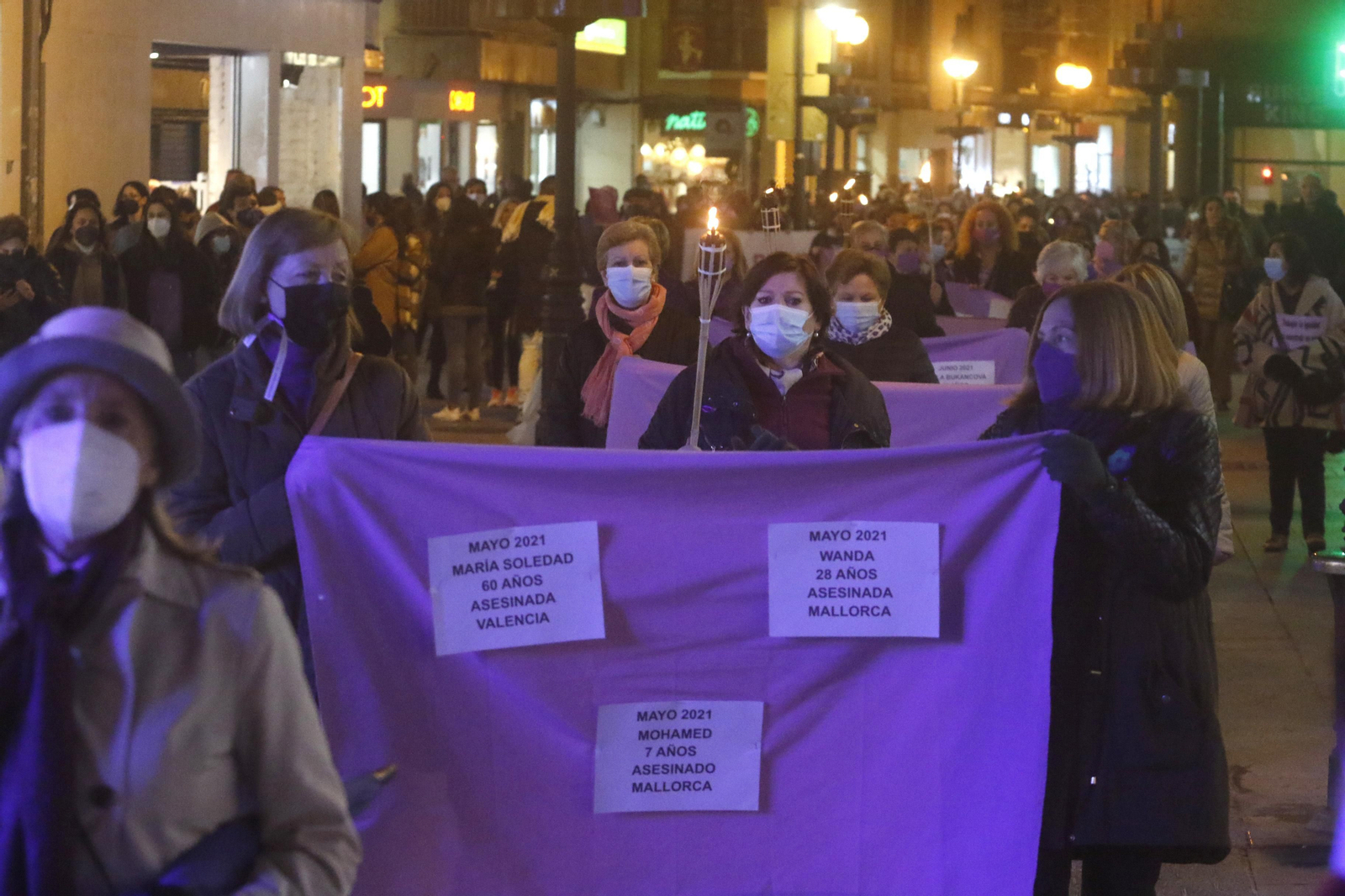 La manifestación contra la violencia de género en Córdoba, en fotografías
