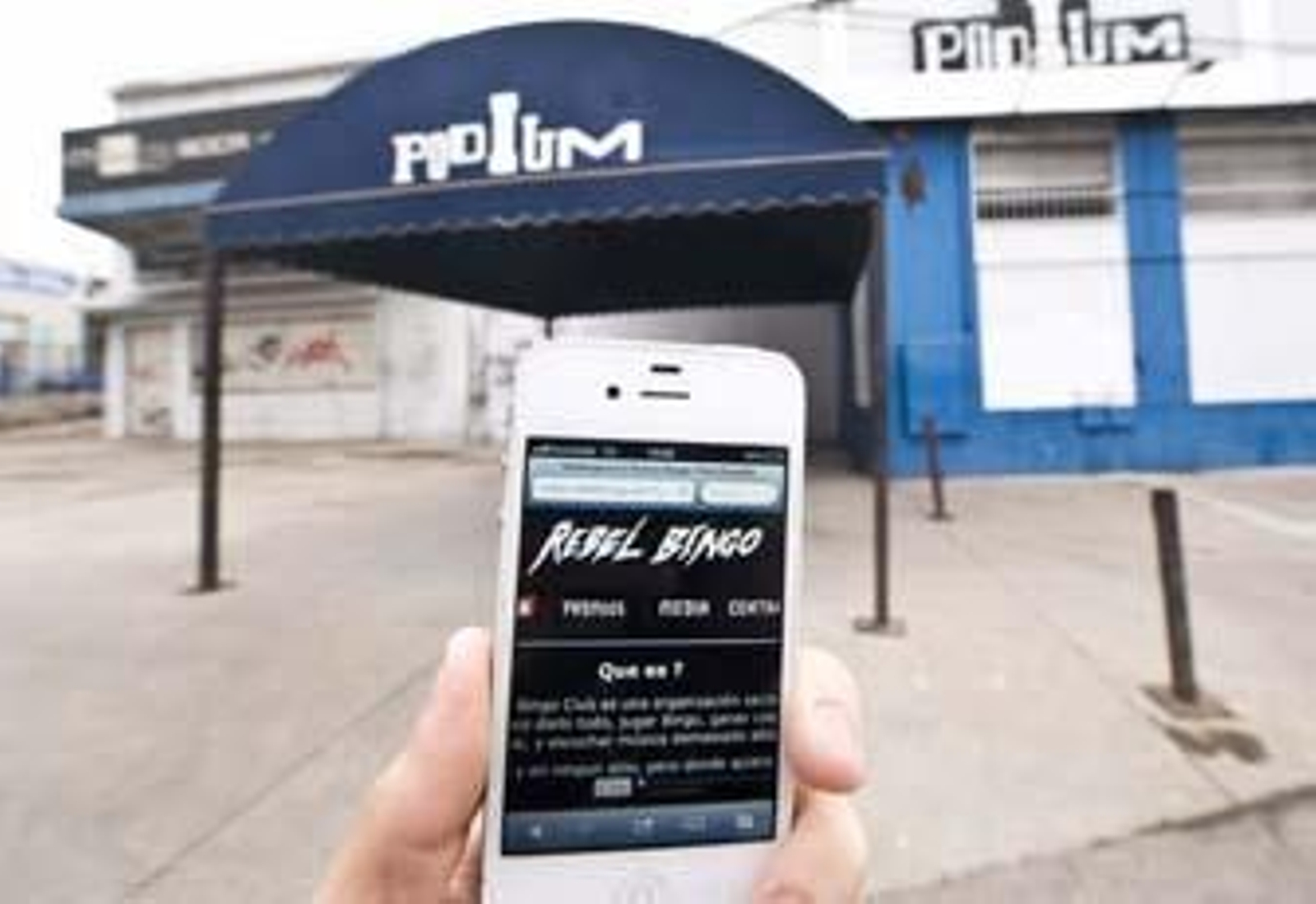 Cinco heridos leves por una aglomeración en una discoteca del Polígono Chinales