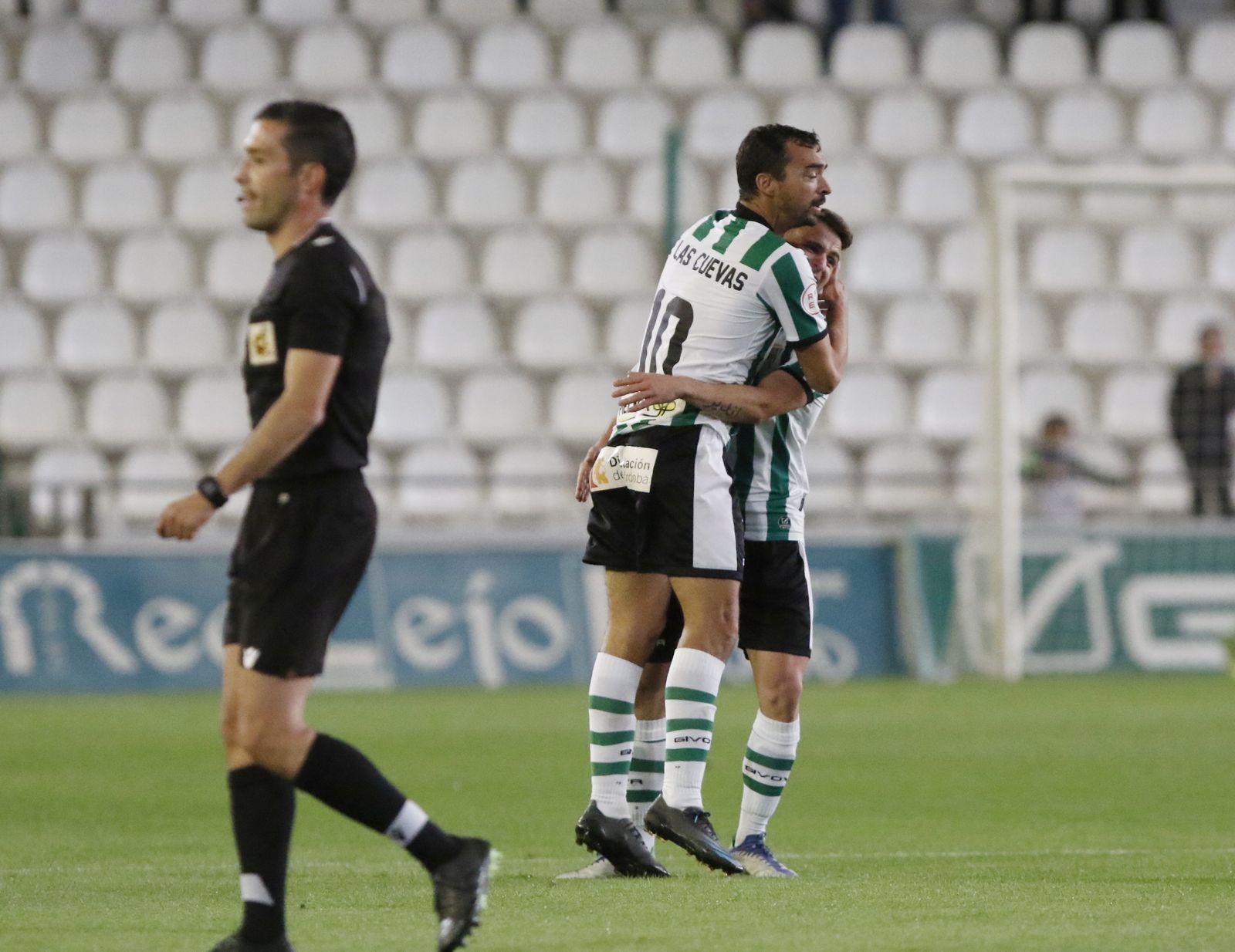 La victoria del Córdoba CF ante el Montijo, en imágenes