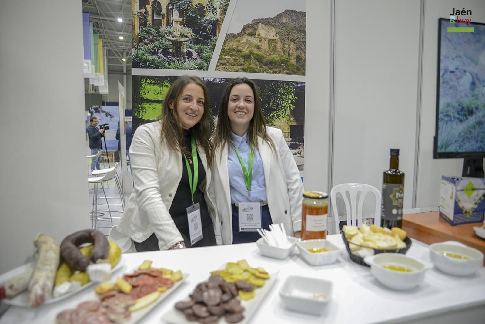 En imágenes: arrancan de forma multitudinaria la X Feria de los Pueblos de Jaén