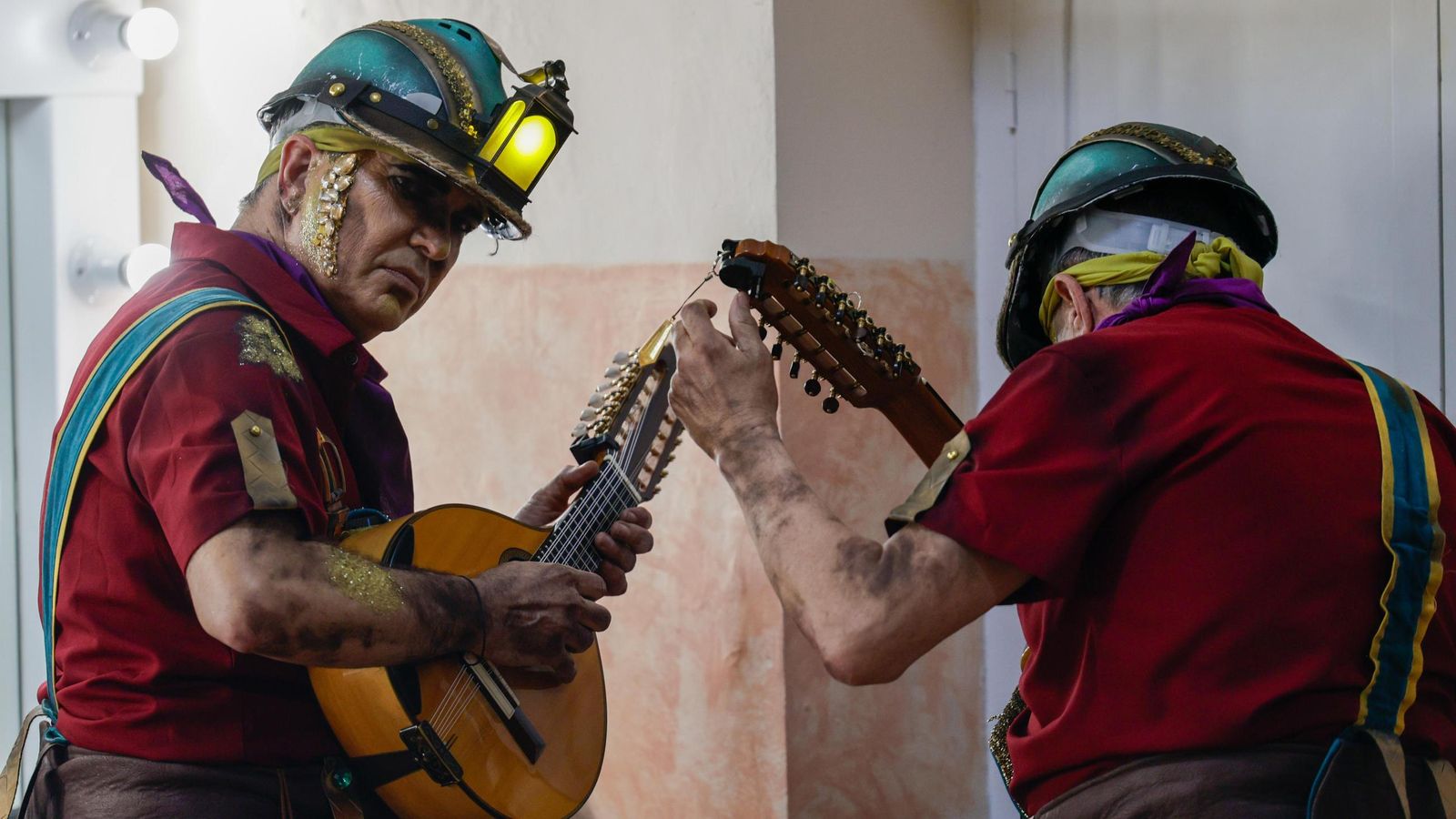 Búscate entre las mejores imágenes de la primera sesión de semifinales del COAC 2025