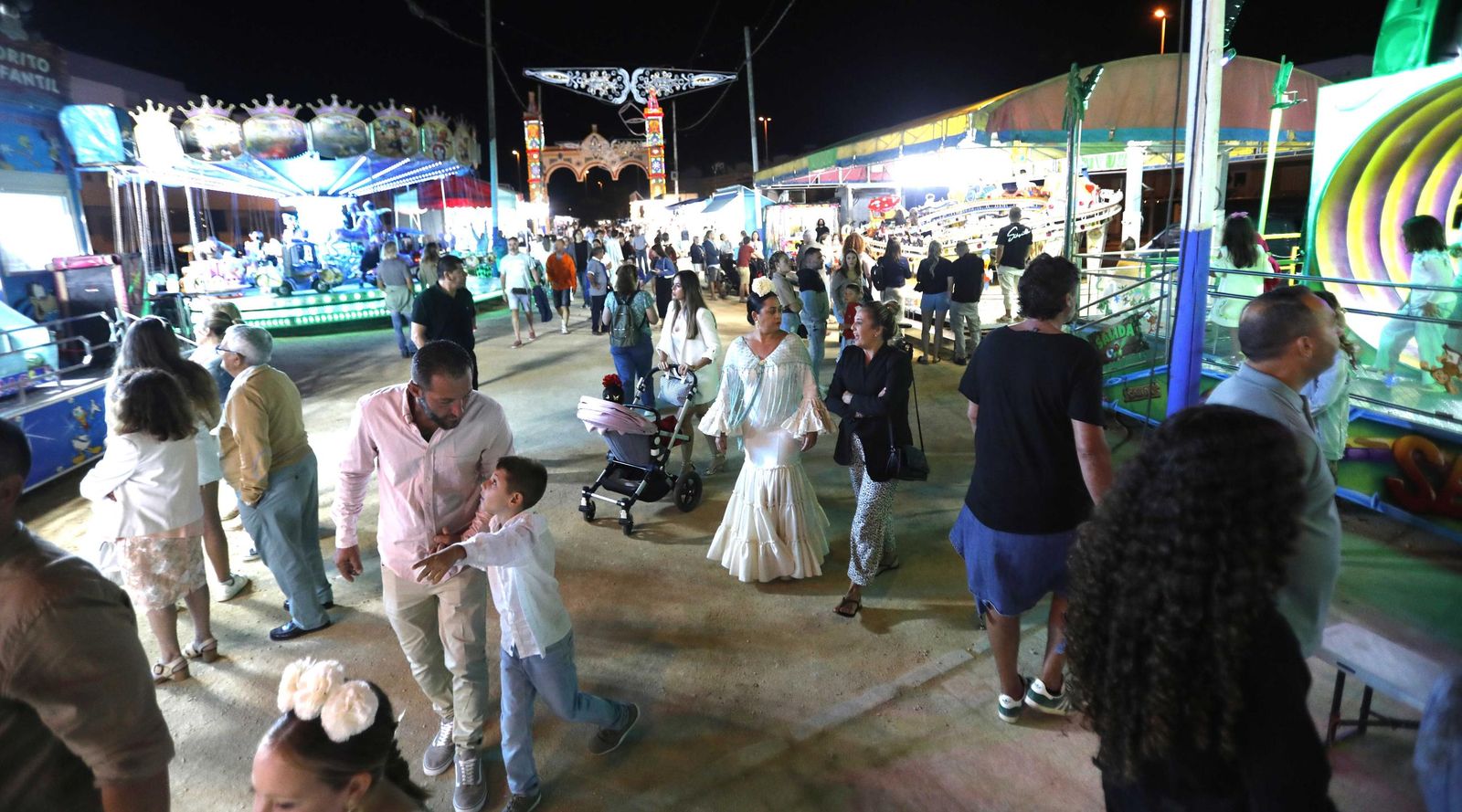 Búscate en las fotos del domingo en la Feria de Tarifa
