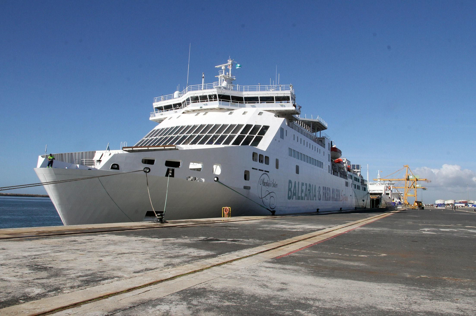 Balearia,  Fred Olsen y el Puerto de Huelva presentan la nueva línea entre Huelva y Canarias, en imágenes