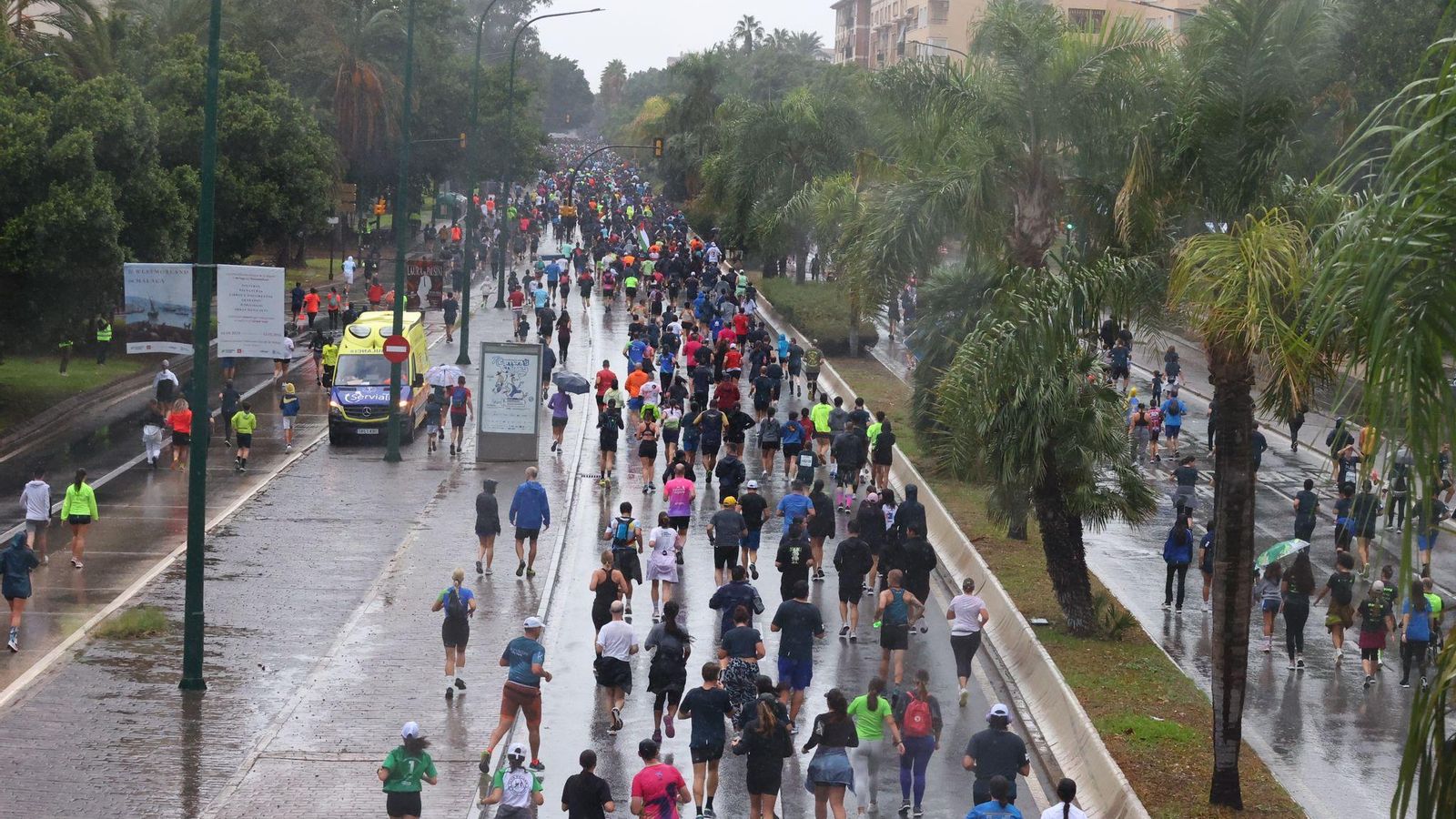 Búscate en las fotos de la Carrera Urbana Ciudad de Málaga 2024