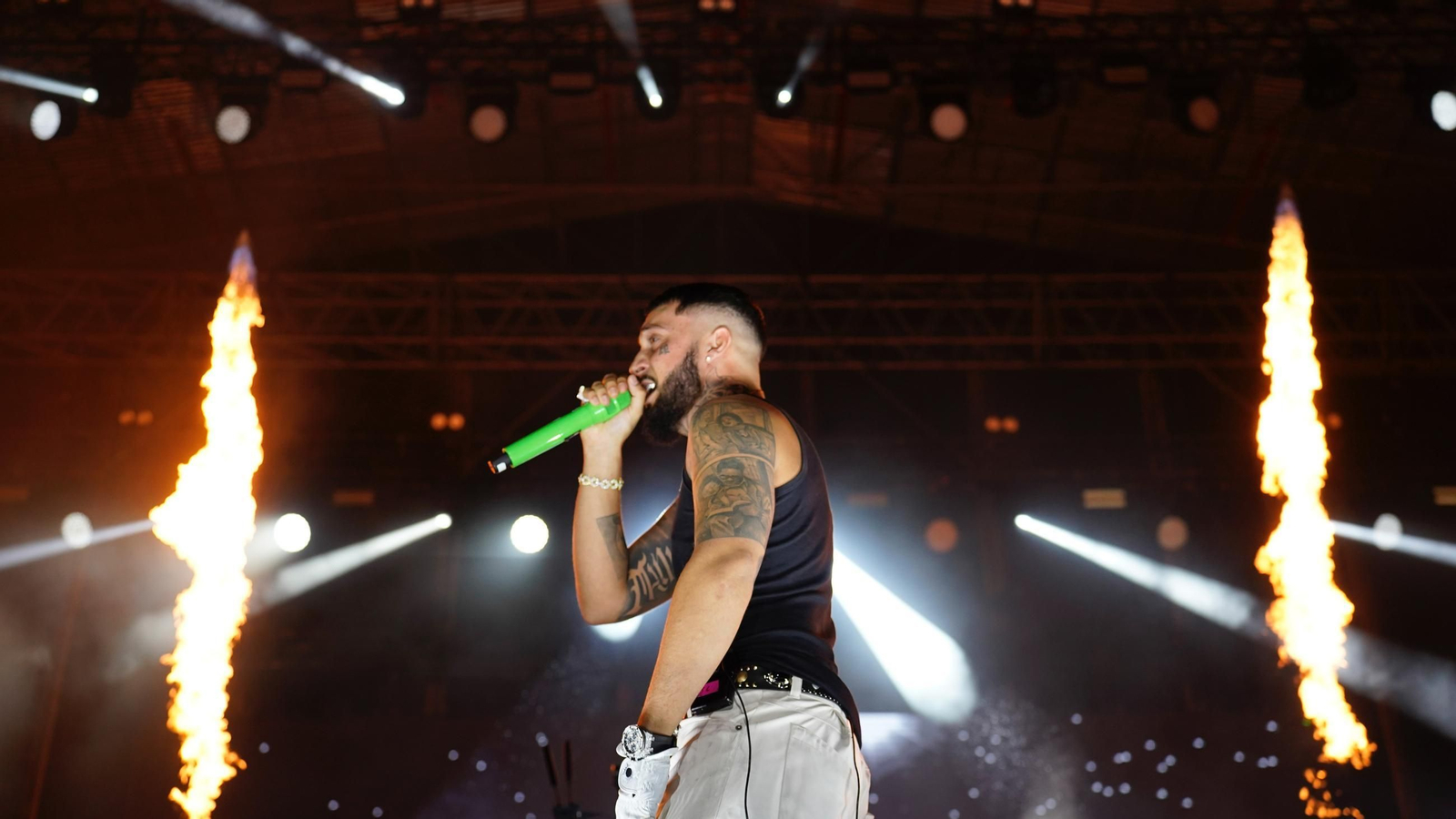 El concierto de JC Reyes en el Cabaret Festival de Algeciras, en imágenes