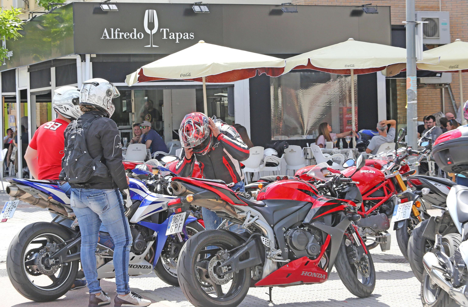 El ambiente en la Motorada, en imágenes