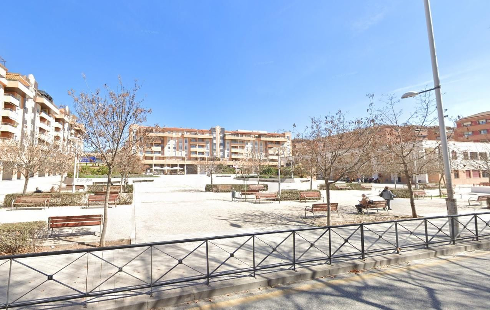 Plaza de la Ciudad de Los Cármenes