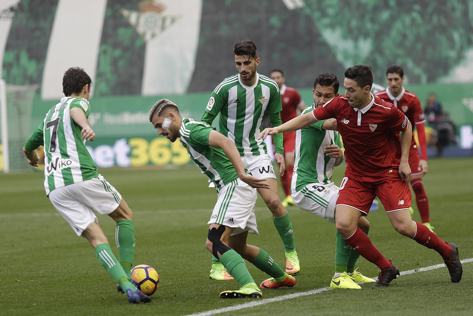 El Betis-Sevilla, en imágenes