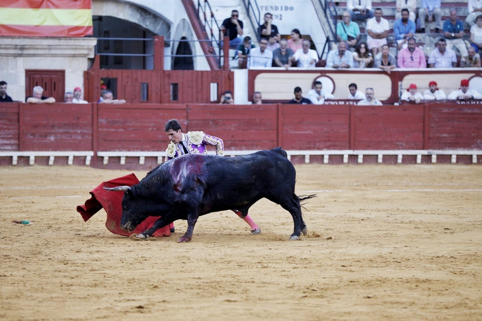 Imágenes de la despedida de Enrique Ponce en la plaza de toros de El Puerto