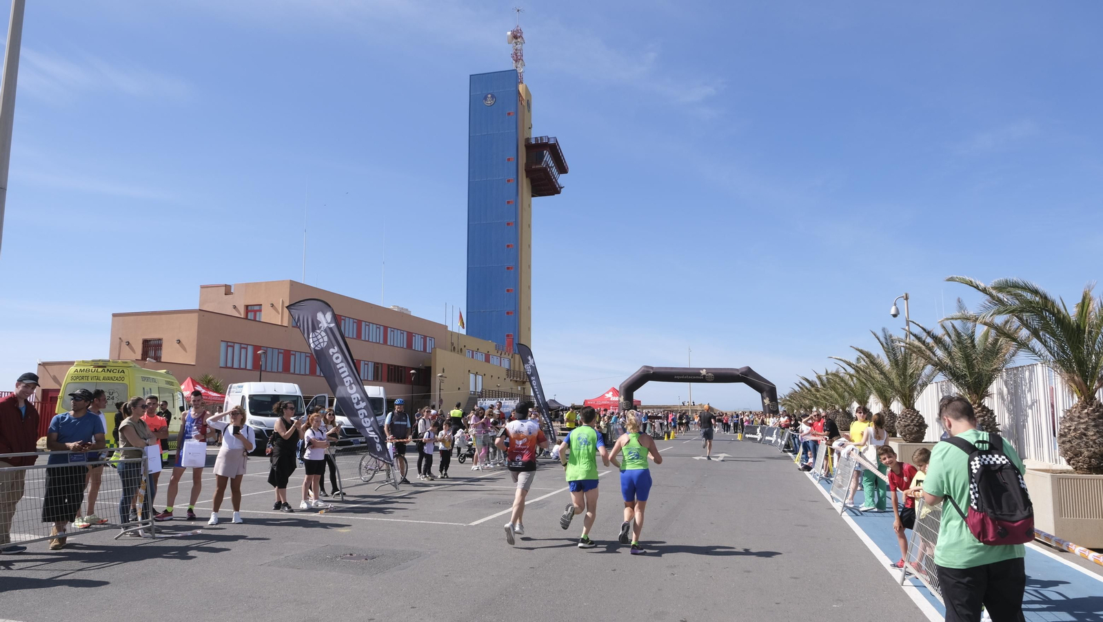 Imágenes de la Carrera del Puerto de Almería 2023