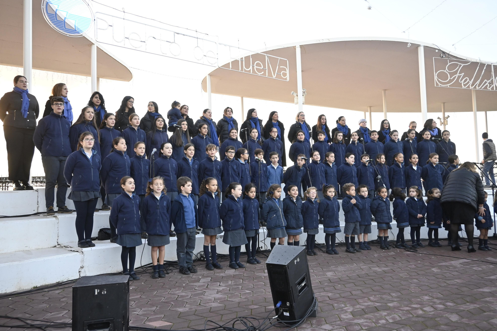 Alumbrado del Puerto de Huelva, en imágenes