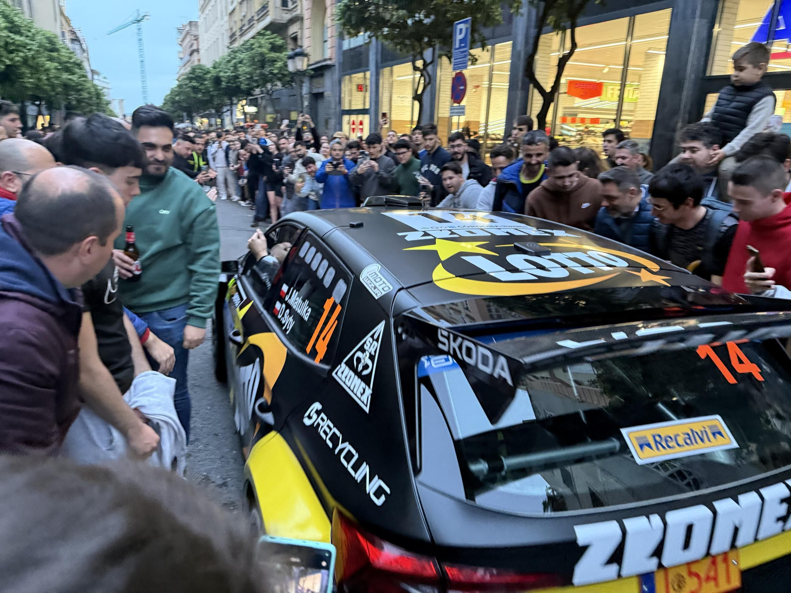 Las mejores fotos de la ceremonia de salida del Rallye Sierra Morena 2025