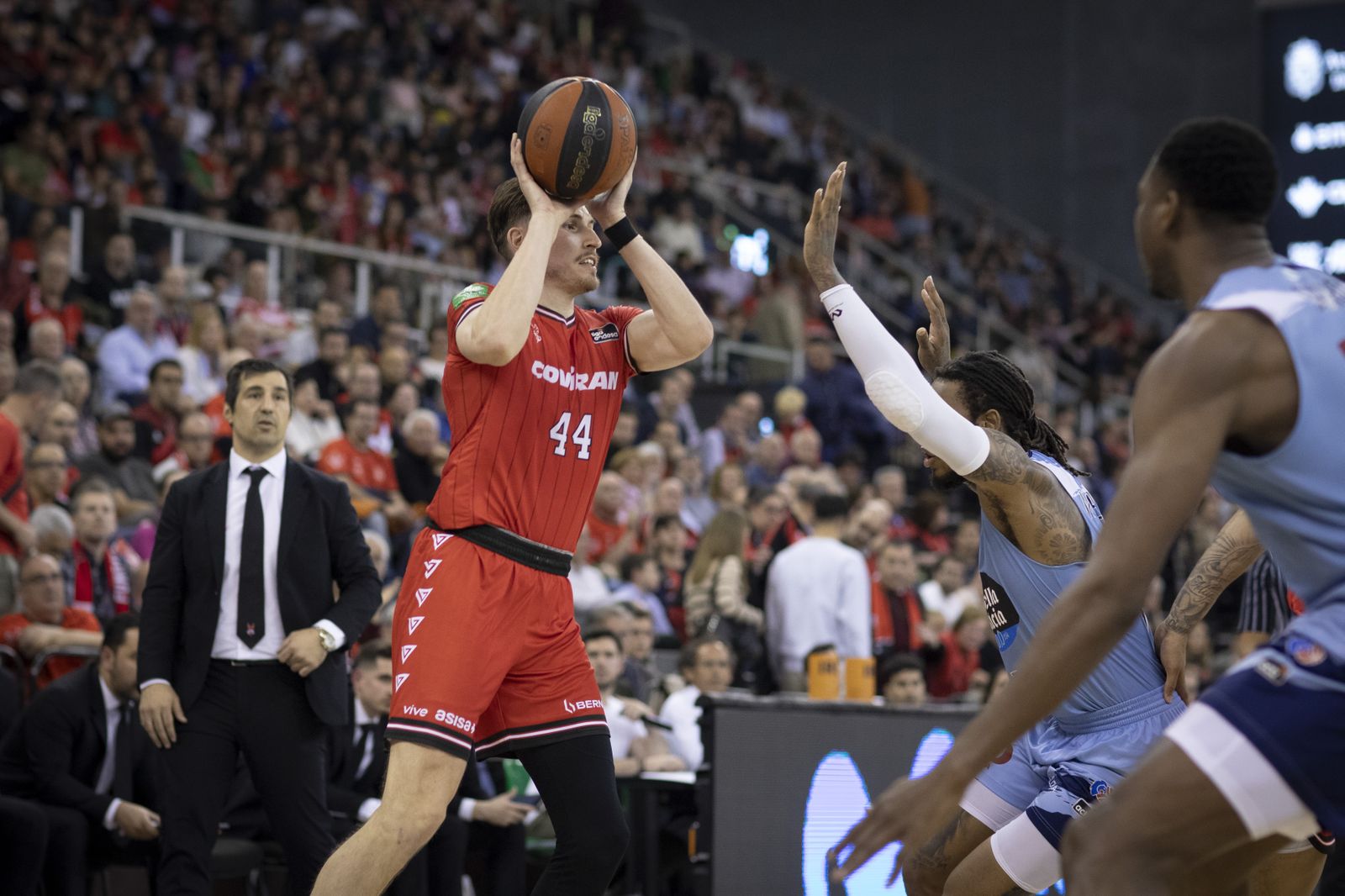 Las mejores imágenes del Covirán Granada - Río Breogán