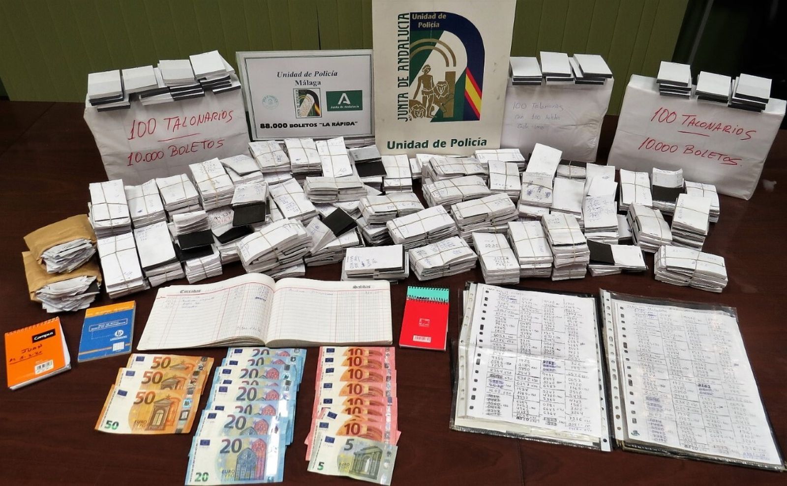 Boletos de lotería ilegal intervenidos en Málaga