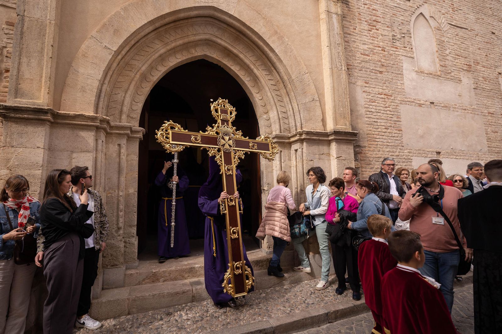 Las mejores fotos del Martes Santo en Granada