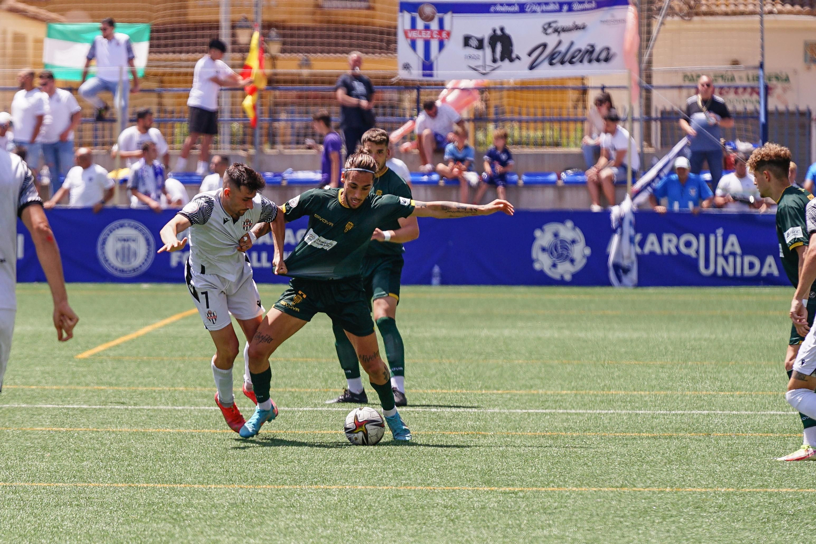 La victoria del Córdoba CF ante el Vélez, en imágenes