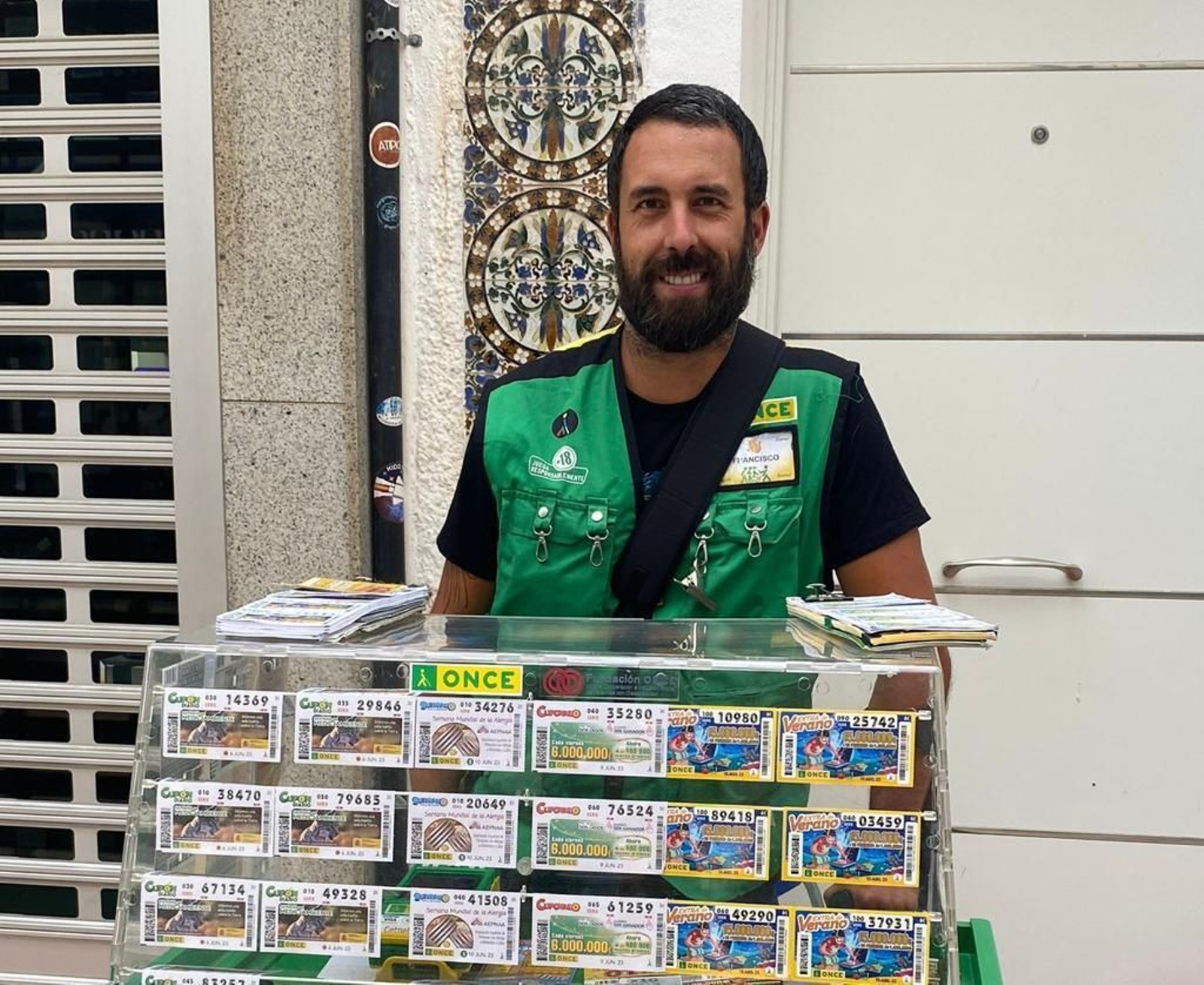 Francisco Esteve tiene su punto de venta en La Nogalera, Torremolinos. Francisco Esteve tiene su punto de venta en La Nogalera, Torremolinos.